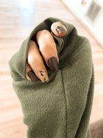 Load image into Gallery viewer, “Leaf Me Alone” Press - On Nail Kit - Girl Code Couture
