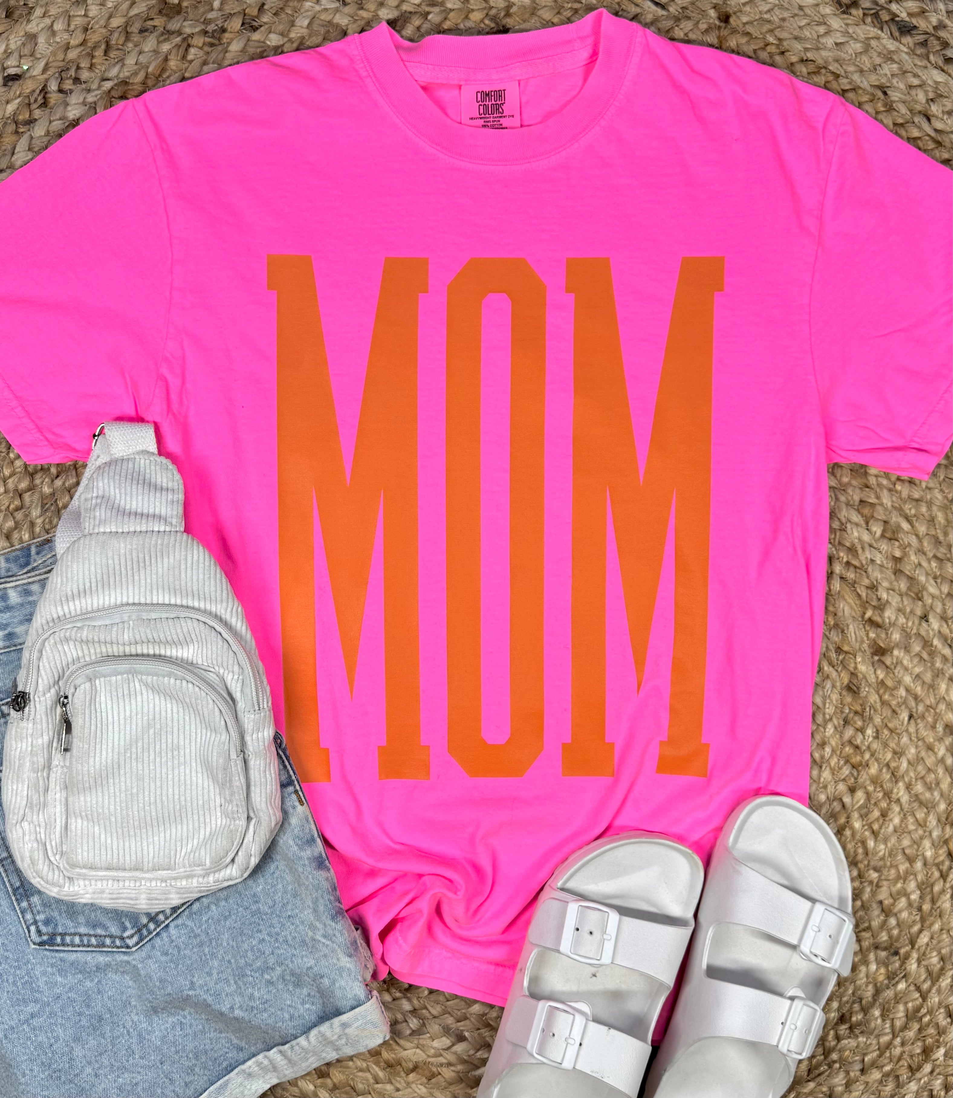 Oversized MOM Graphic Tees
