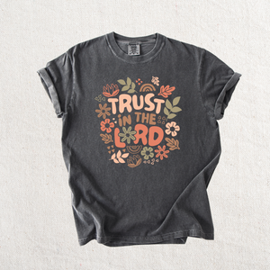 Trust in the Lord Graphic Tee - pepper