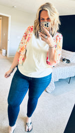 Load image into Gallery viewer, Floral Sleeve Blouse
