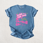 Load image into Gallery viewer, Here comes the Sun Graphic Tee
