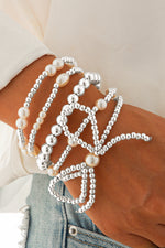 Load image into Gallery viewer, Pearl Bow Bracelet Set
